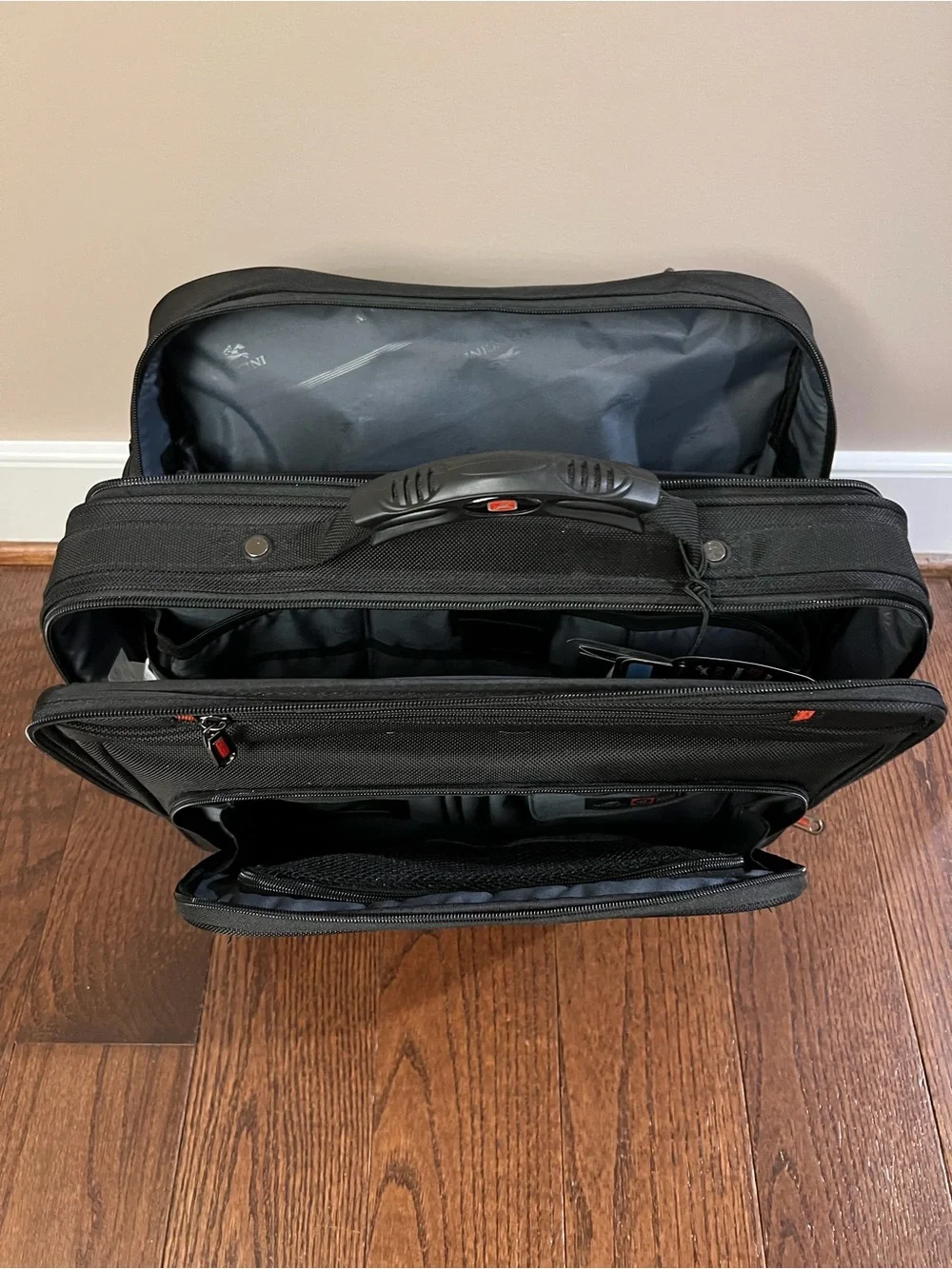 Mancini Black Padded Laptop Briefcase - Fits 17